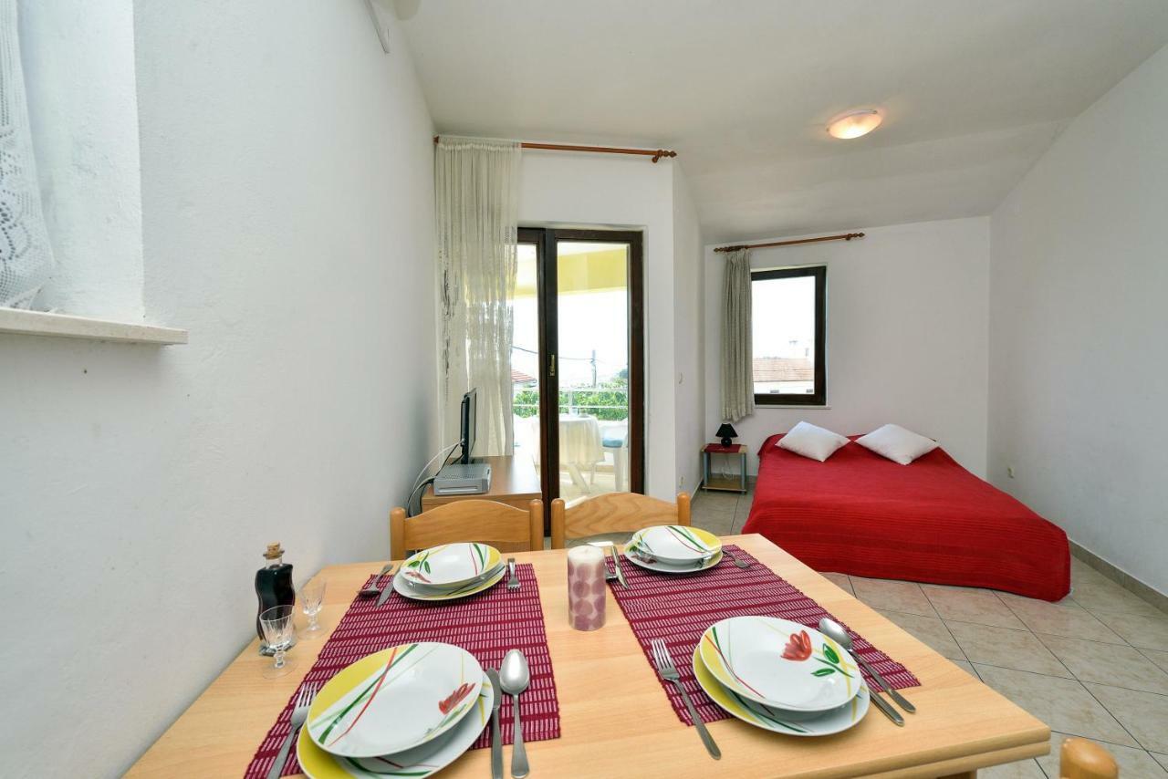 Apartments Ana بيتريتْشاني المظهر الخارجي الصورة