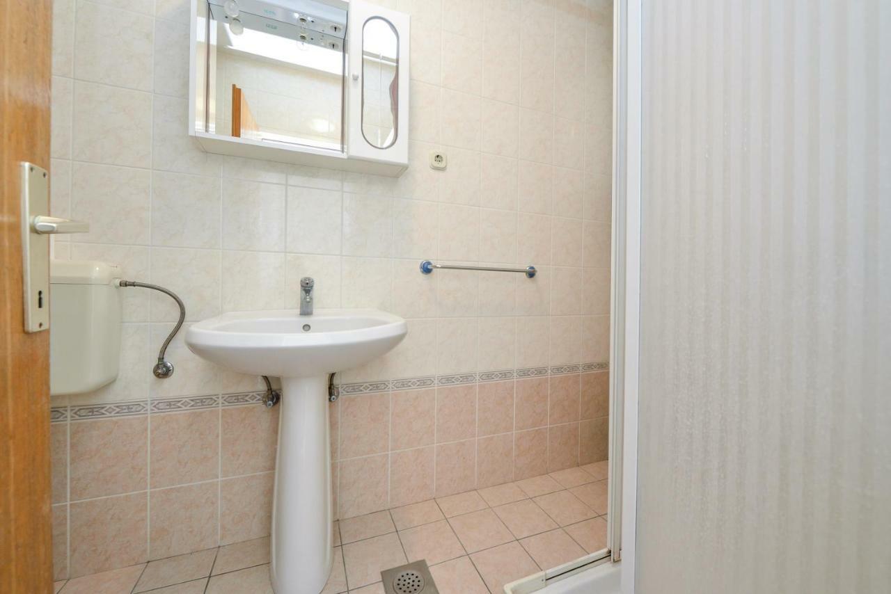 Apartments Ana بيتريتْشاني المظهر الخارجي الصورة