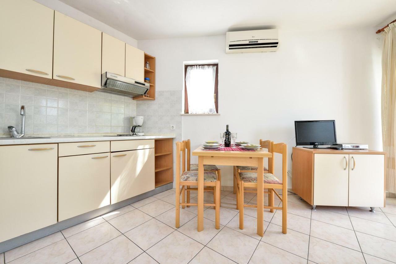 Apartments Ana بيتريتْشاني المظهر الخارجي الصورة