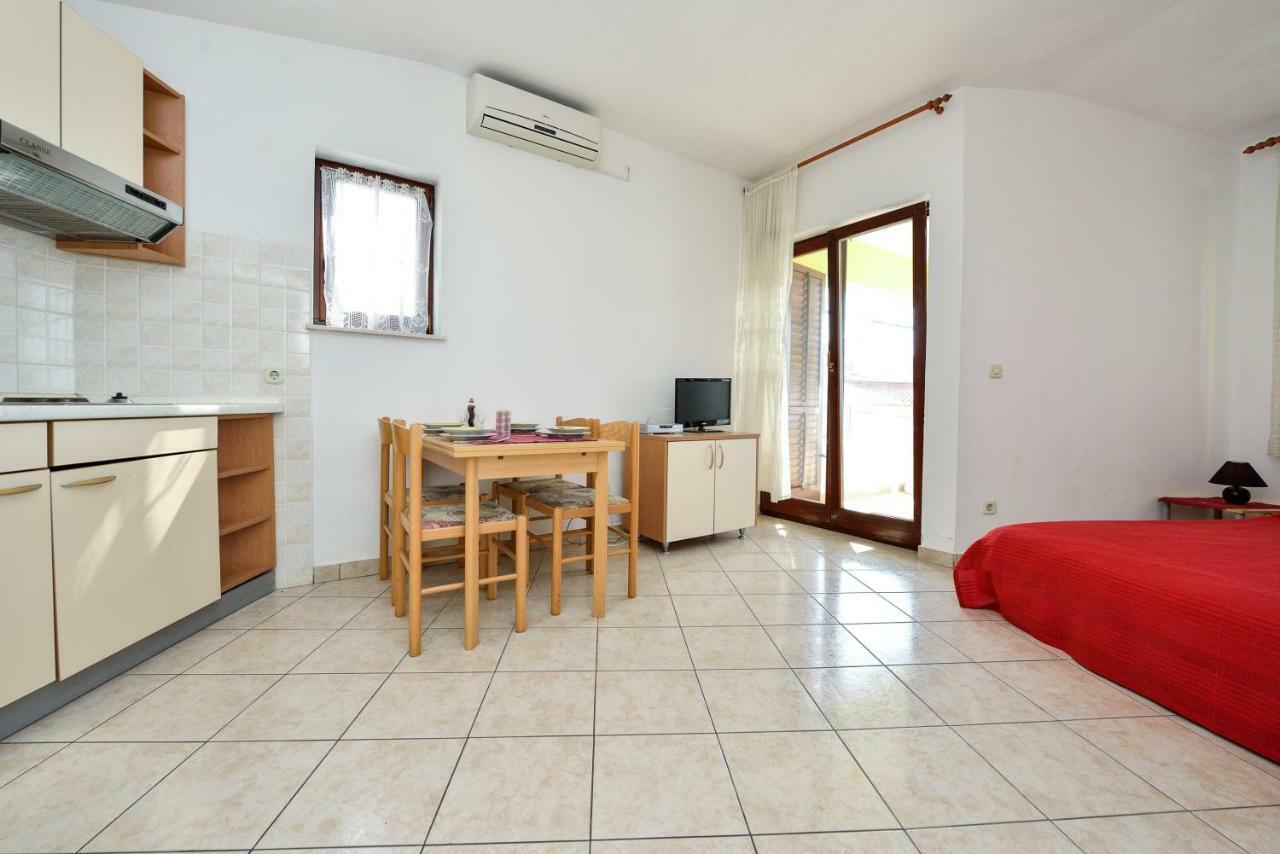 Apartments Ana بيتريتْشاني المظهر الخارجي الصورة